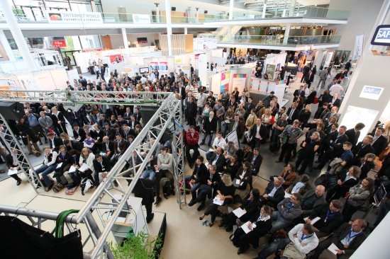 Impressionen von der Fachmesse auf der Internet World 2009